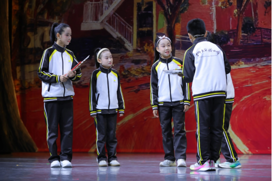 原创校园剧《银杏树下》。校方供图