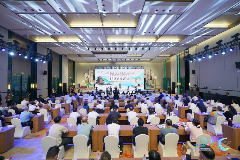 1、2025第三届中国(海南)东坡文化旅游大会暨澄迈东坡文化城市推介会在海南澄迈举行。 主办方供图